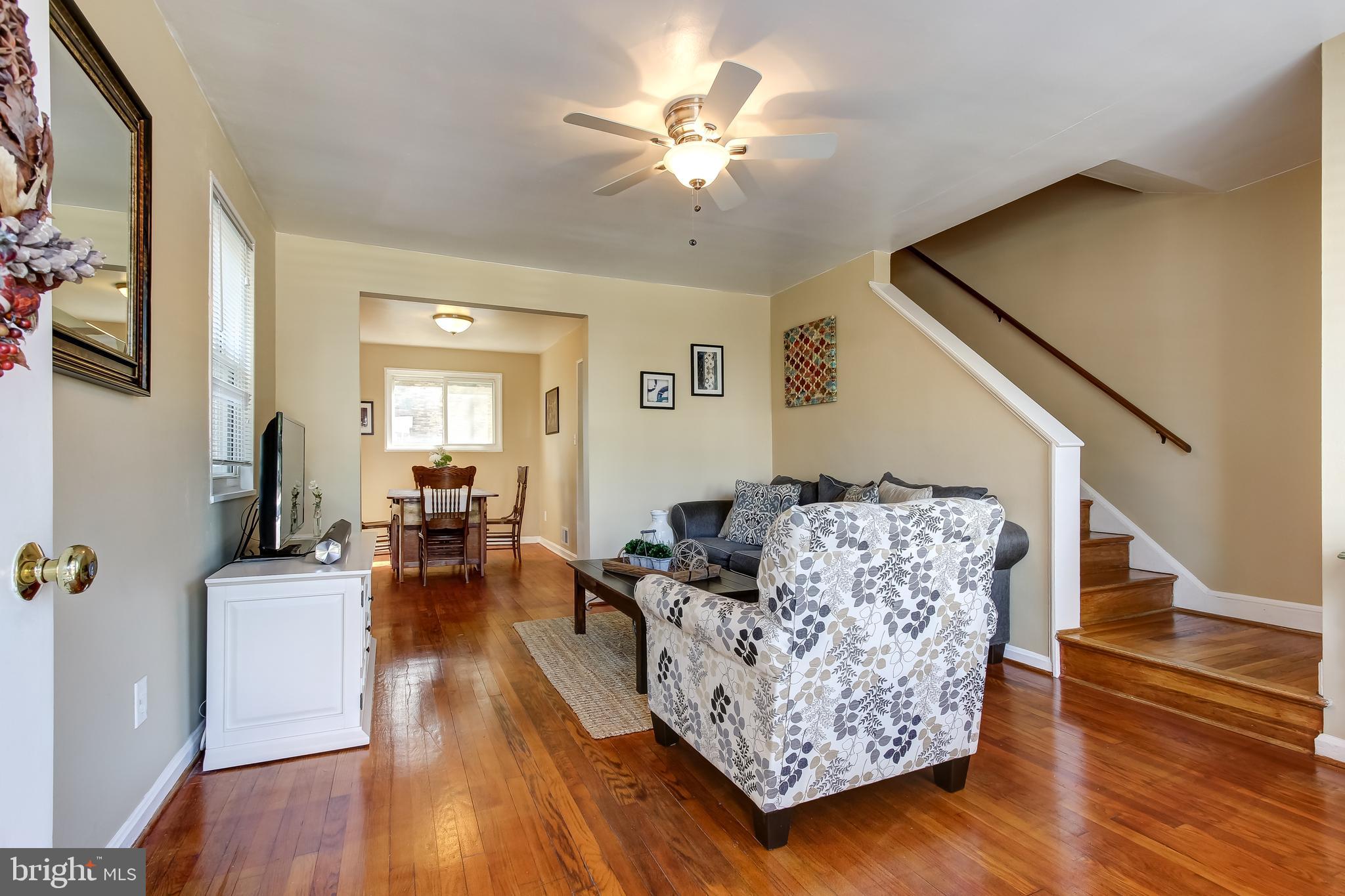 3204 13th Road South Arlington, VA 22204 - Photo 4 of 32