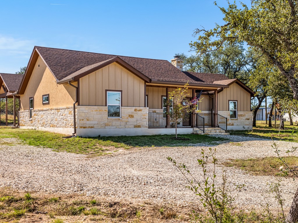 190 Nott Branch Road Harper, TX 78631 - Photo 9 of 40 Gallery Image 9