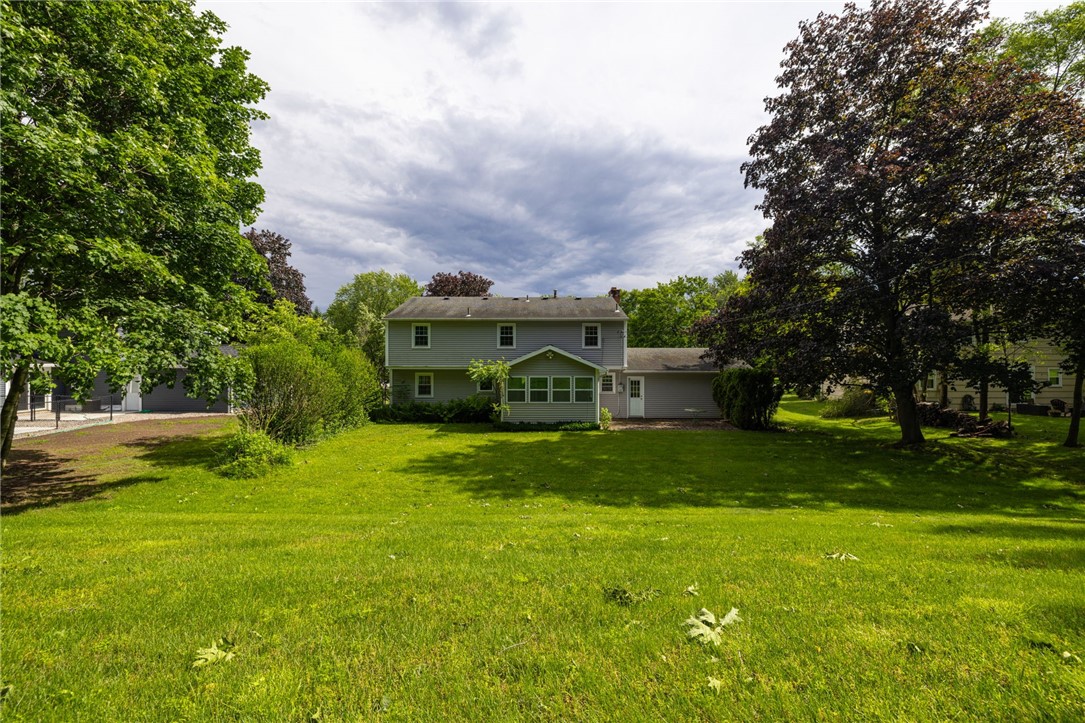 37 Heatherwood Road Perinton, NY 14450 - Photo 38 of 42