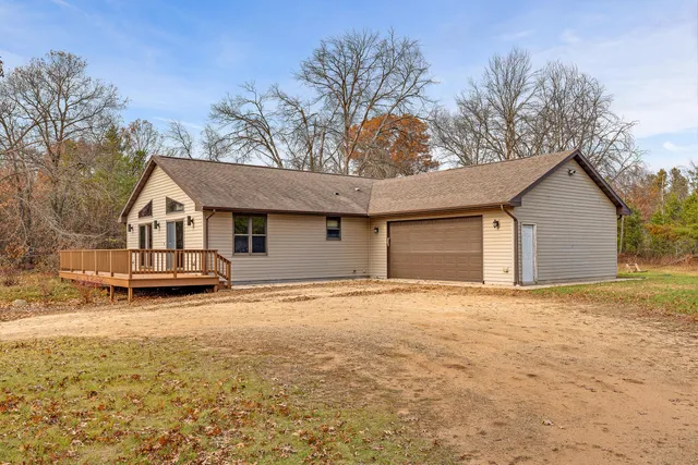 $399,900 | W5196 St Joseph's Way, Necedah, WI 54646