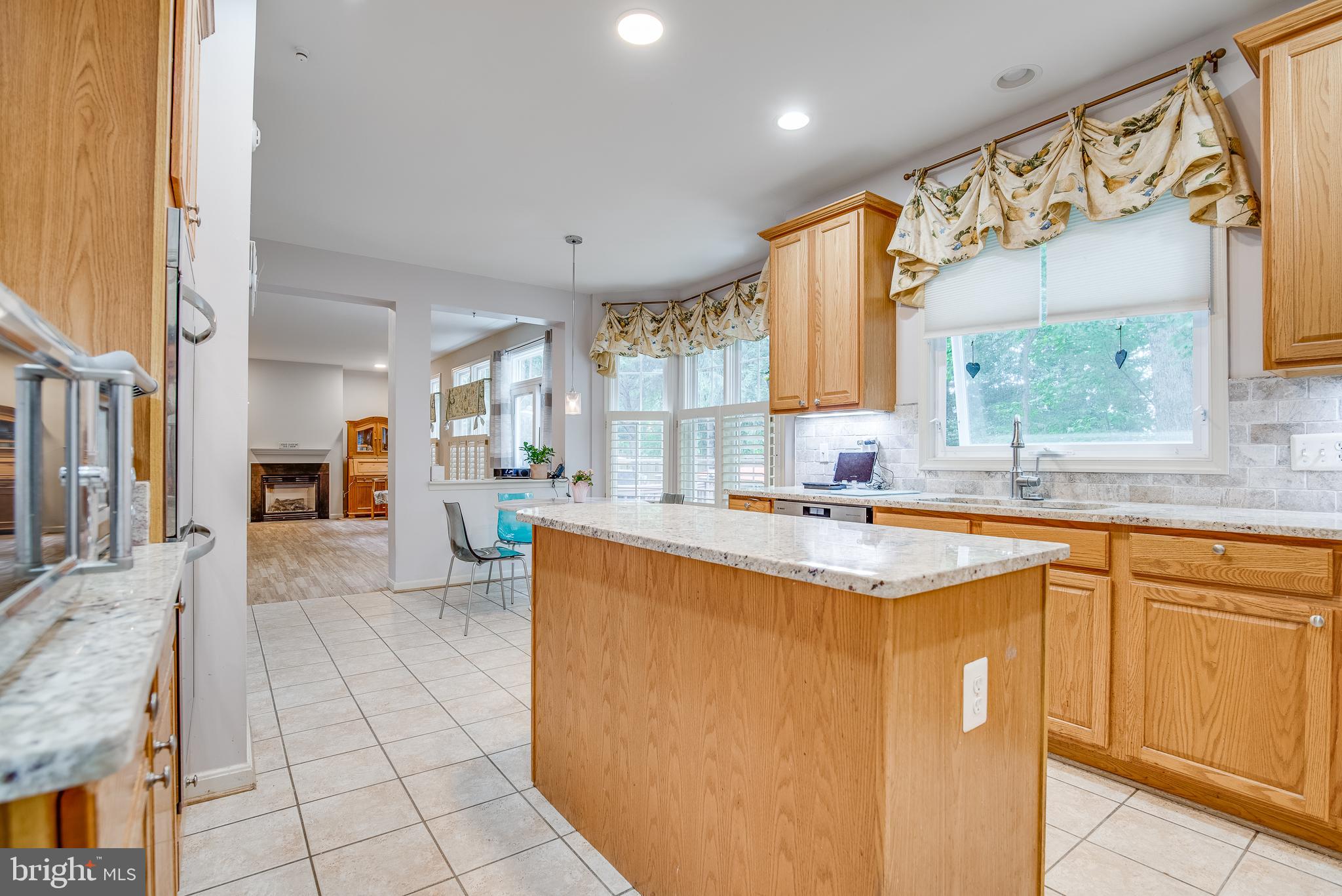 7719 Ridgepark Court Springfield, VA 22153 - Photo 11 of 60 Gallery Image 11