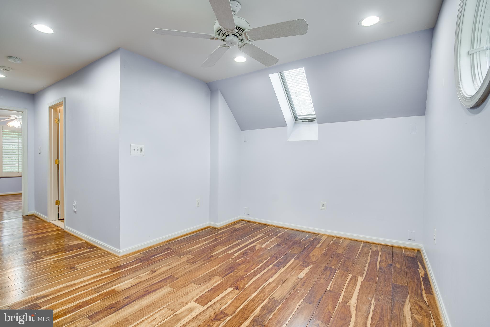 7719 Ridgepark Court Springfield, VA 22153 - Photo 36 of 60 Gallery Image 36
