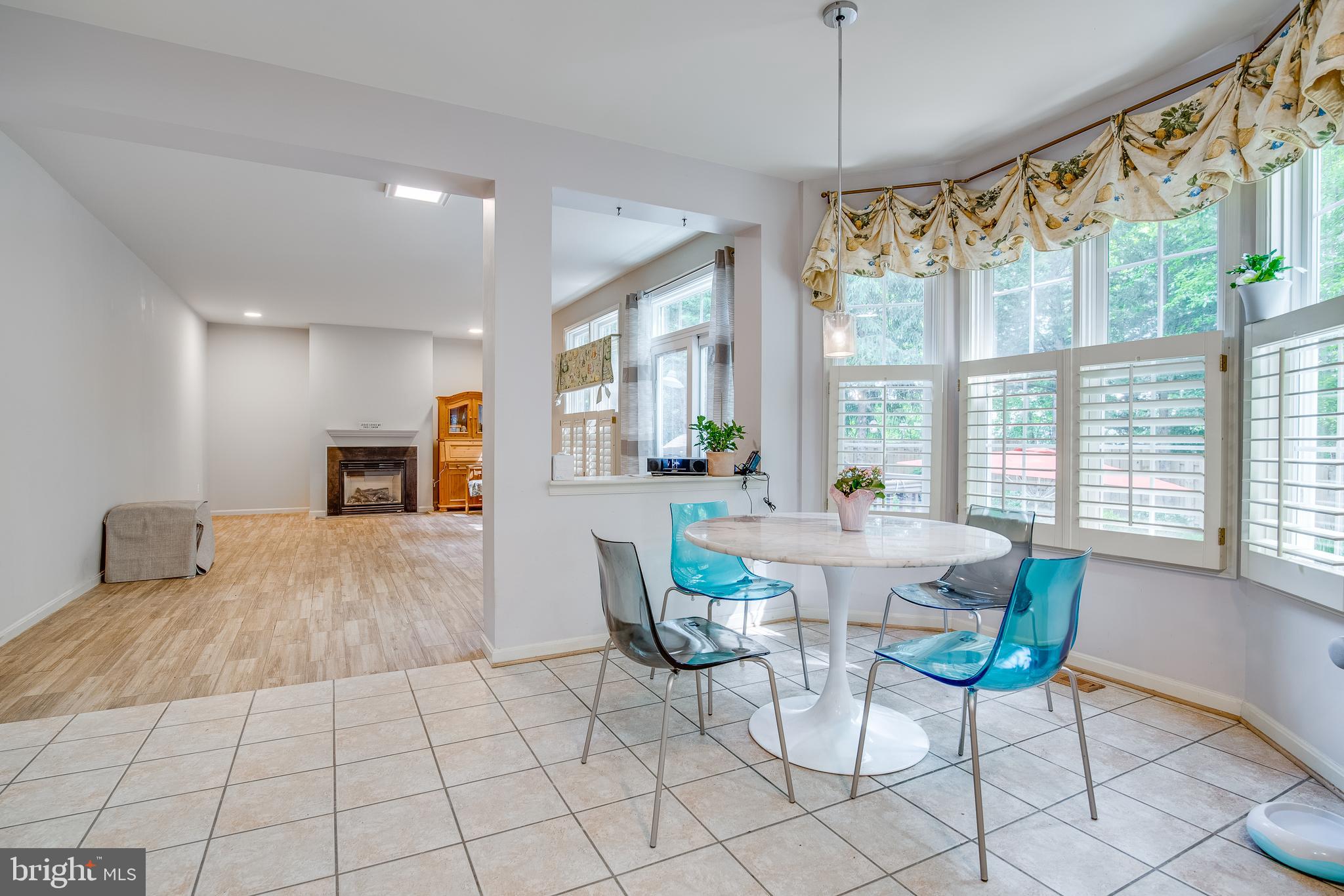 7719 Ridgepark Court Springfield, VA 22153 - Photo 8 of 60 Gallery Image 8
