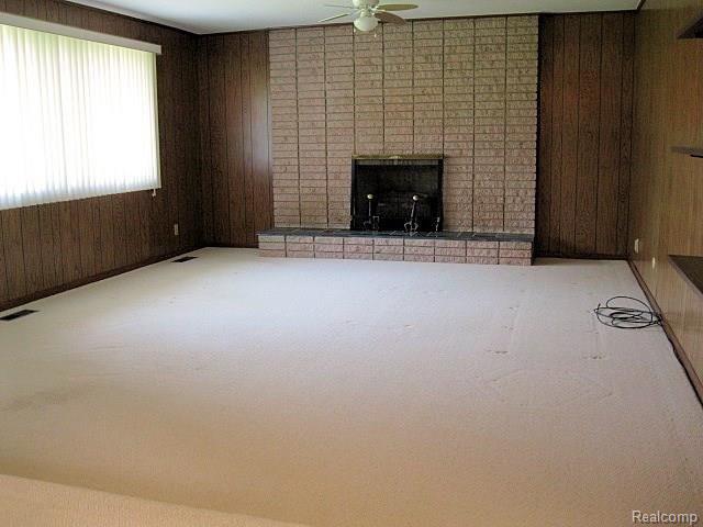 35425 Garfield Road Clinton Township, MI 48035 - Photo 4 of 35 Garfield 35425 002.jpg