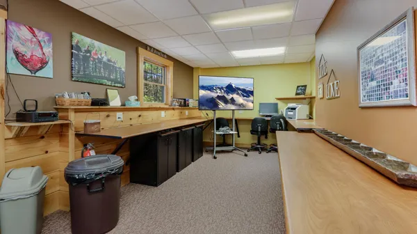 $799,900 | 18059 County Hwy OO, Chippewa Falls, WI 54729