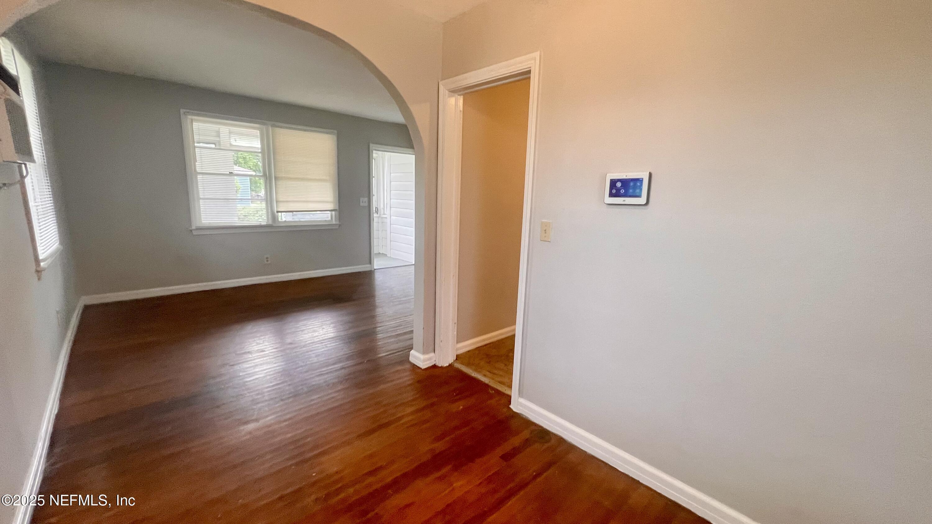 1725 Seminary Street Jacksonville, FL 32209 - Photo 5 of 10 IMG_2001