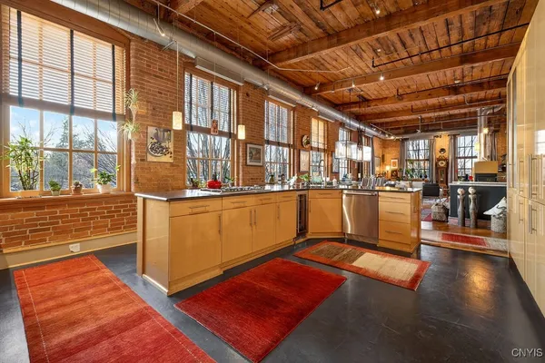 $529,000 | 429 North Franklin Street, Unit 314/315, Syracuse, NY 13204