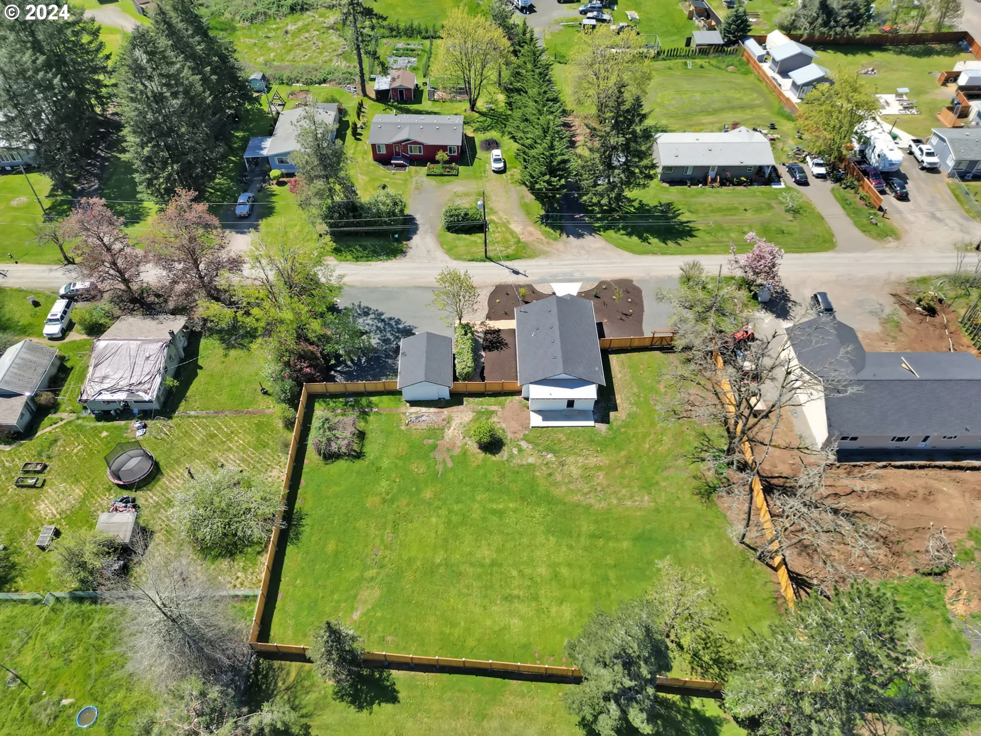 92045 Maple Lane Springfield, OR 97478 - Photo 20 of 21 an aerial view of residential house with outdoor space