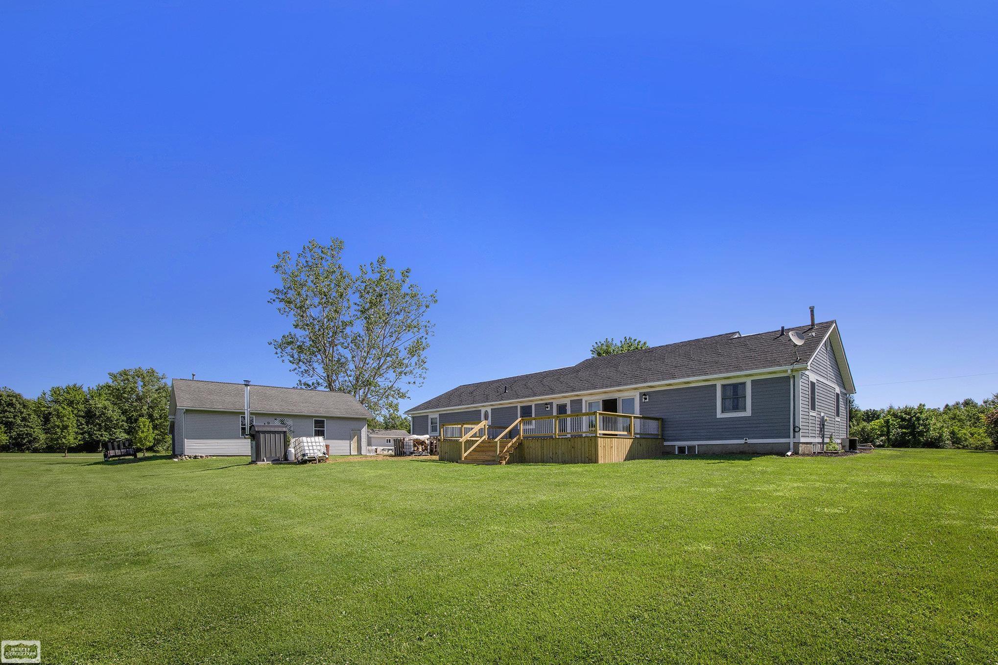 3435 Breen Road Emmett, MI 48022 - Photo 7 of 27 50182333-39ba4c6f-7096-4298-b7f0-fde28a4349bb.JPG