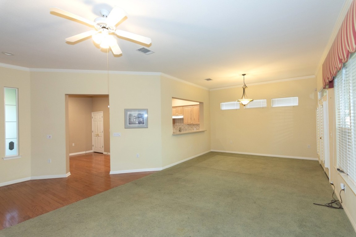 102 Harness Lane Georgetown, TX 78633 - Photo 10 of 32 Like to decorate, there is plenty of room and floor space