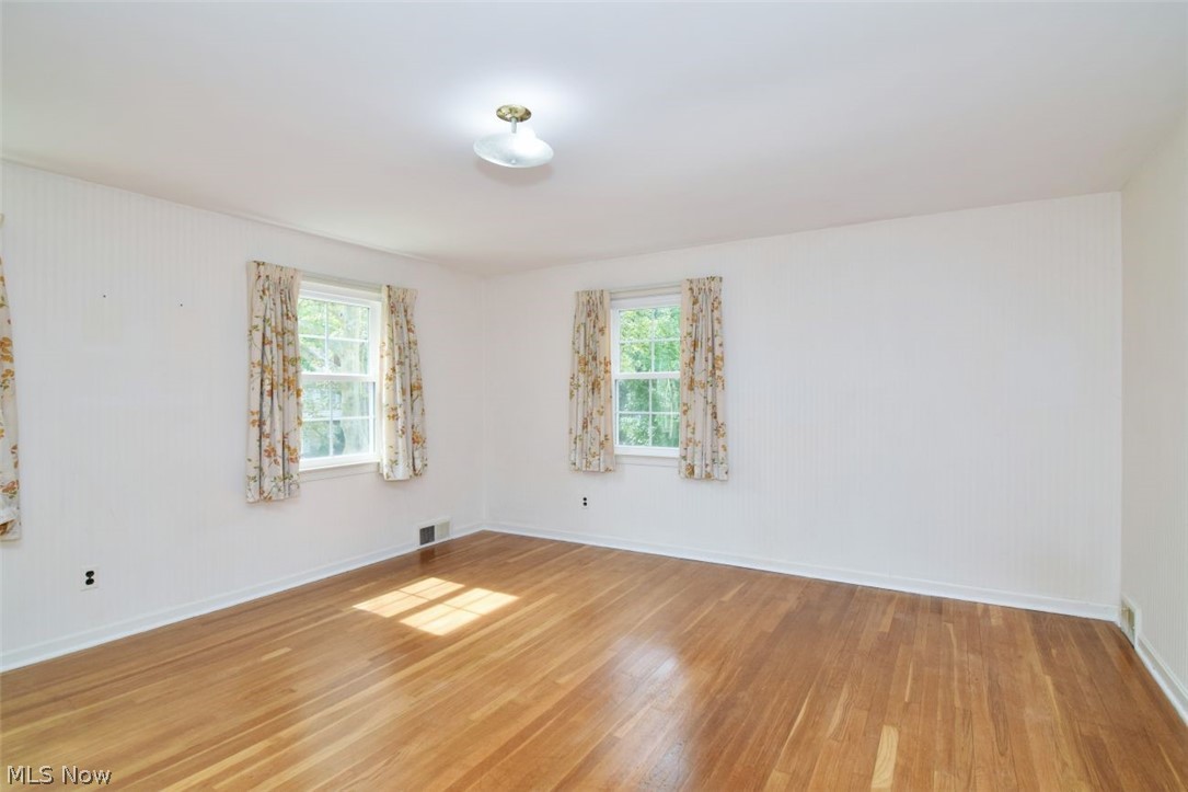3477 Edison Road Cleveland Heights, OH 44121 - Photo 14 of 31 Gallery Image 14