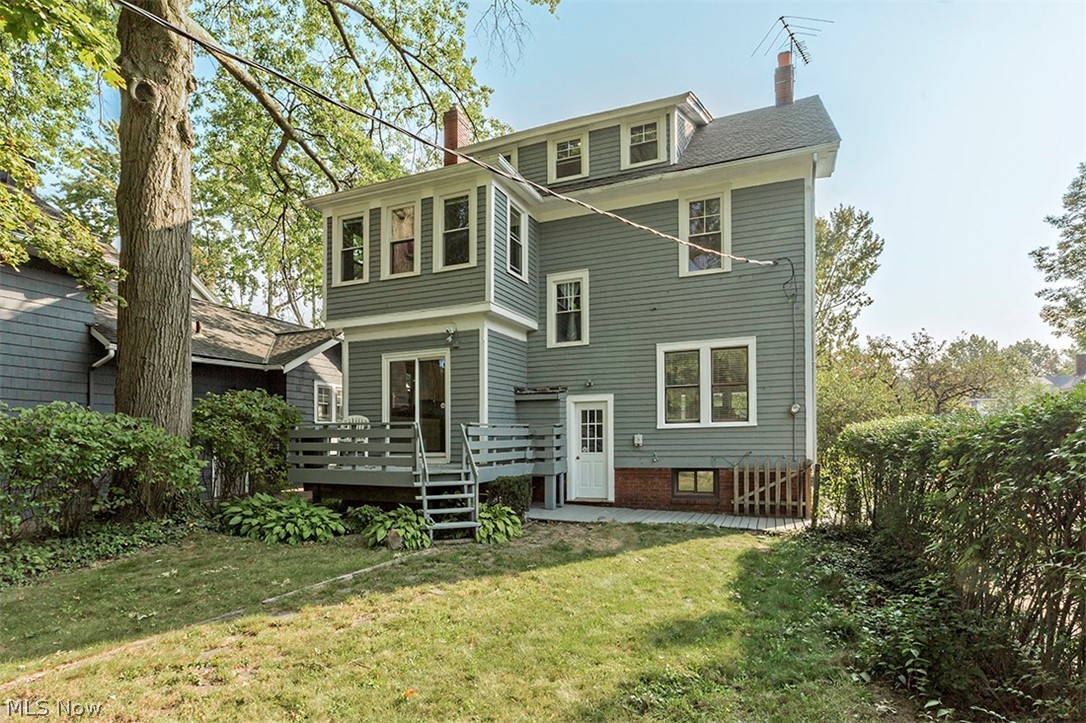 2260 Briarwood Road Cleveland, OH 44118 - Photo 32 of 35