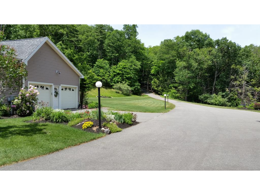 61 Goodhue Road Windham, NH 03087 - Photo 4 of 36