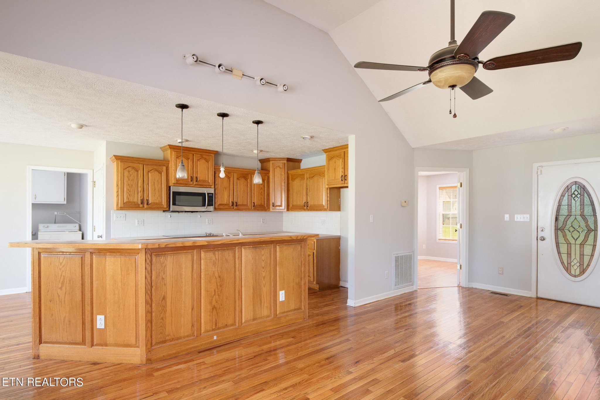 265 Pecan Circle Corryton, TN 37721 - Photo 7 of 21