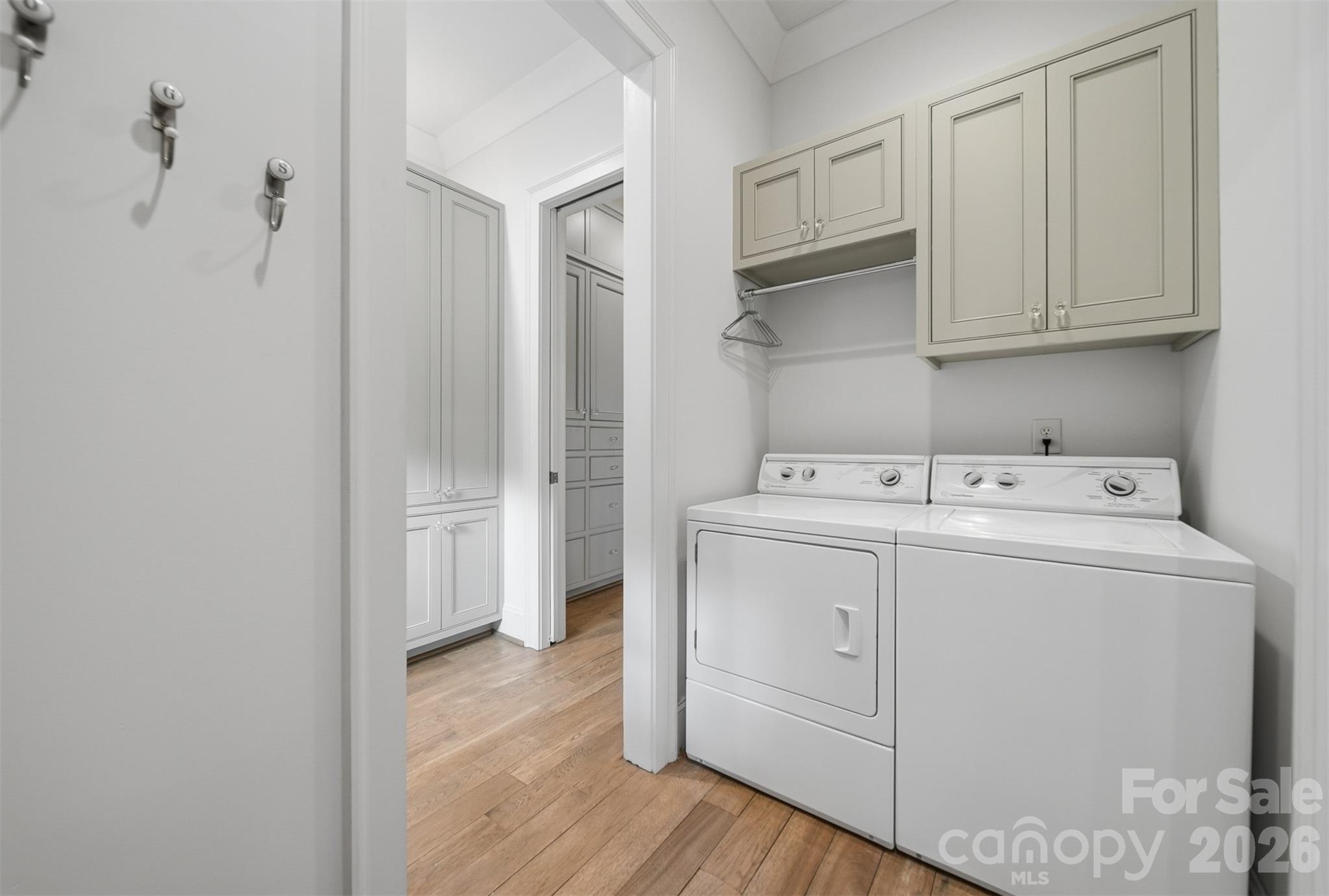 834 9th Avenue Northwest Hickory, NC 28601 - Photo 18 of 48