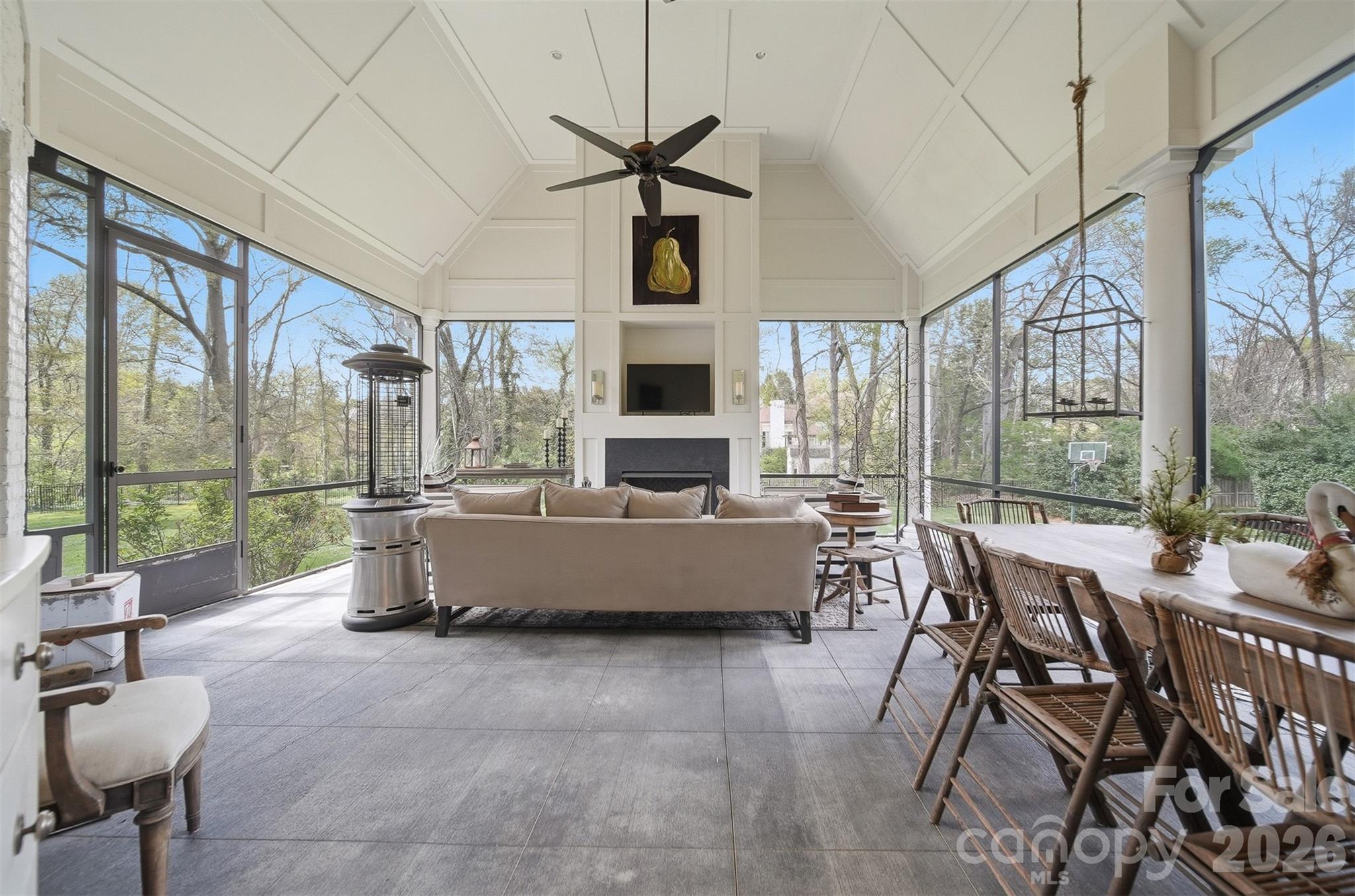 834 9th Avenue Northwest Hickory, NC 28601 - Photo 20 of 48