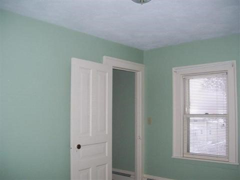 449 Springbrook Avenue Adrian, MI 49221 - Photo 11 of 11 20580-10.JPG