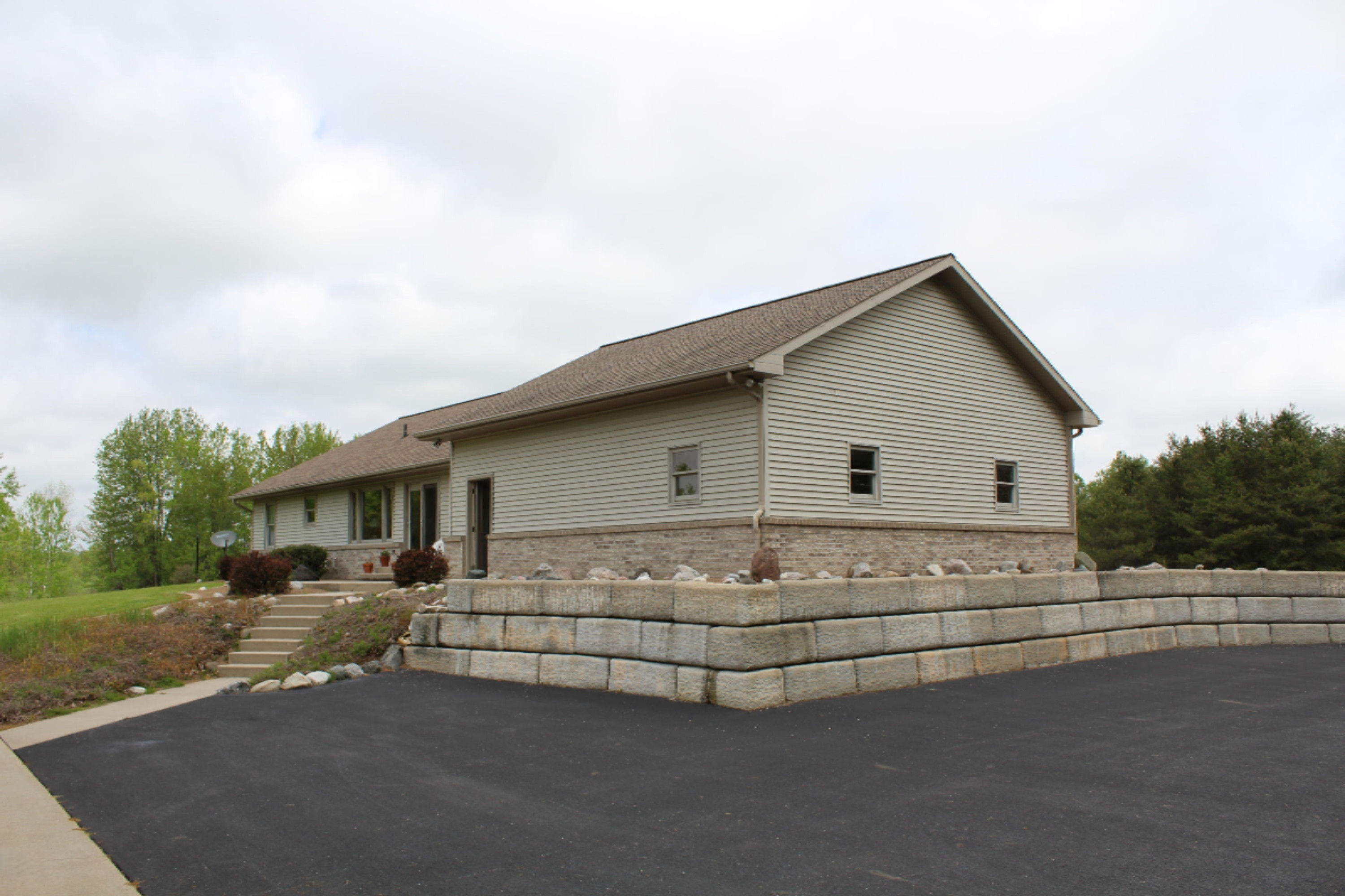 4615 North Custer Road Fountain, MI 49410 - Photo 6 of 51 IMG_2329