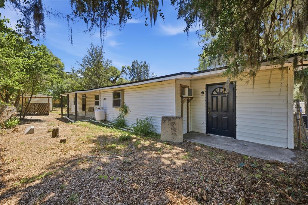 11410 Thomas Road Seffner, FL 33584 - Photo 32 of 75