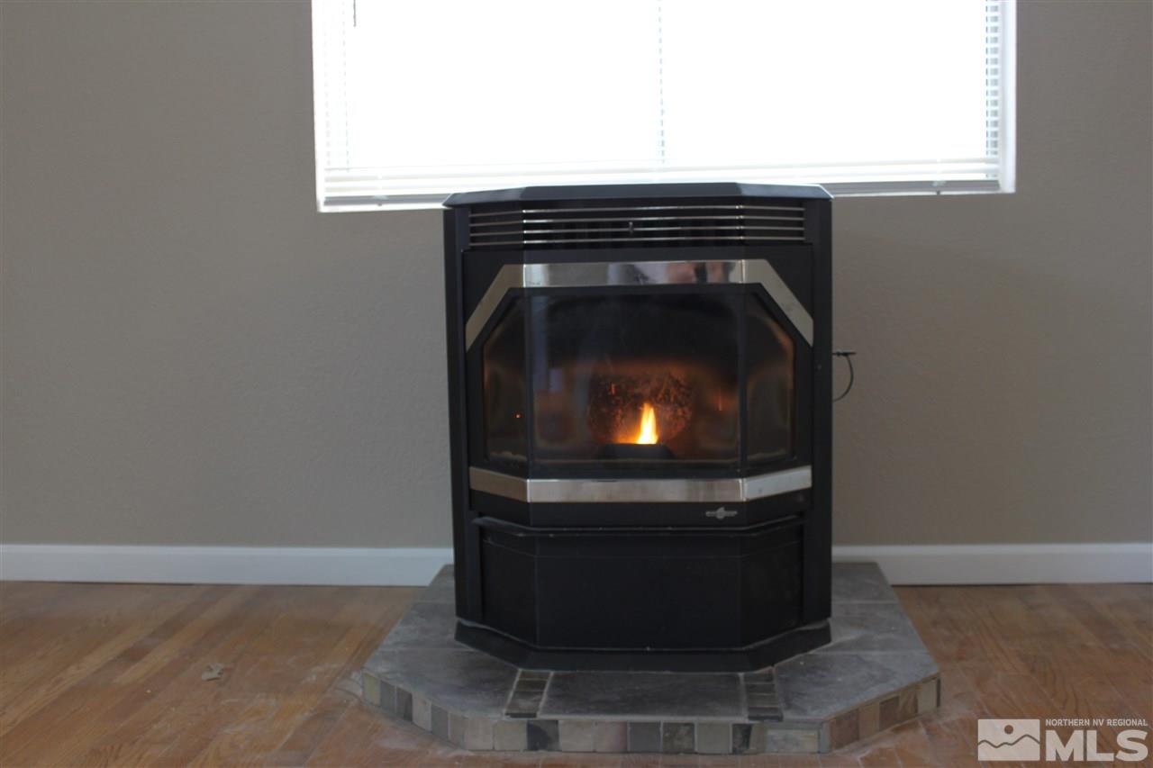 17085 Garnet Drive Reno, NV 89508 - Photo 13 of 26 Photo 13