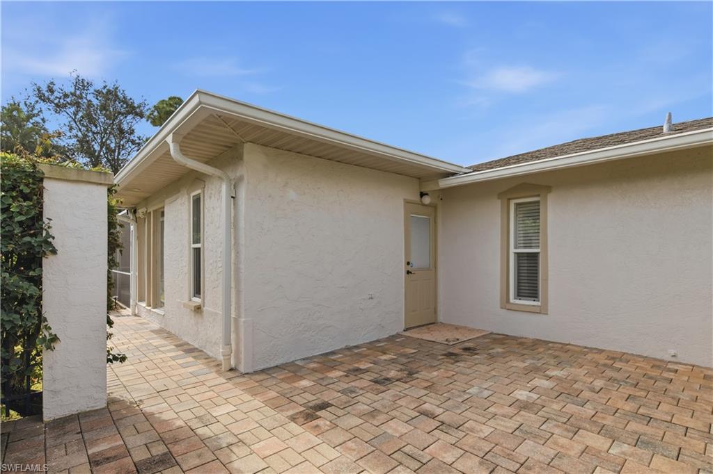 128 Viking Way Naples, FL 34110 - Photo 27 of 29