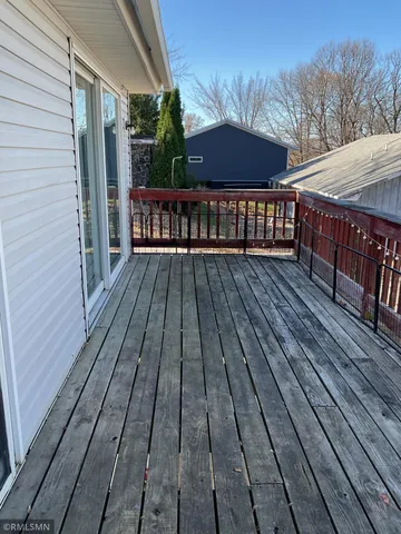 $1,600 | 28662 West Lake Drive, Madison Lake, MN 56063