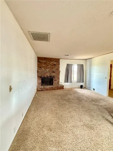 $3,500 | 2350 West Ave M8, Palmdale, CA 93551