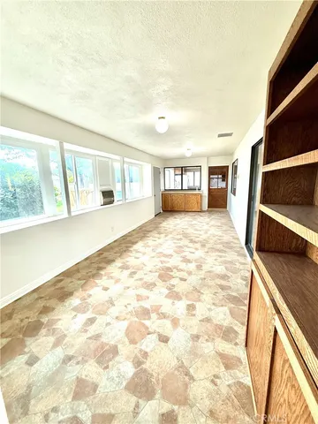 $3,500 | 2350 West Ave M8, Palmdale, CA 93551