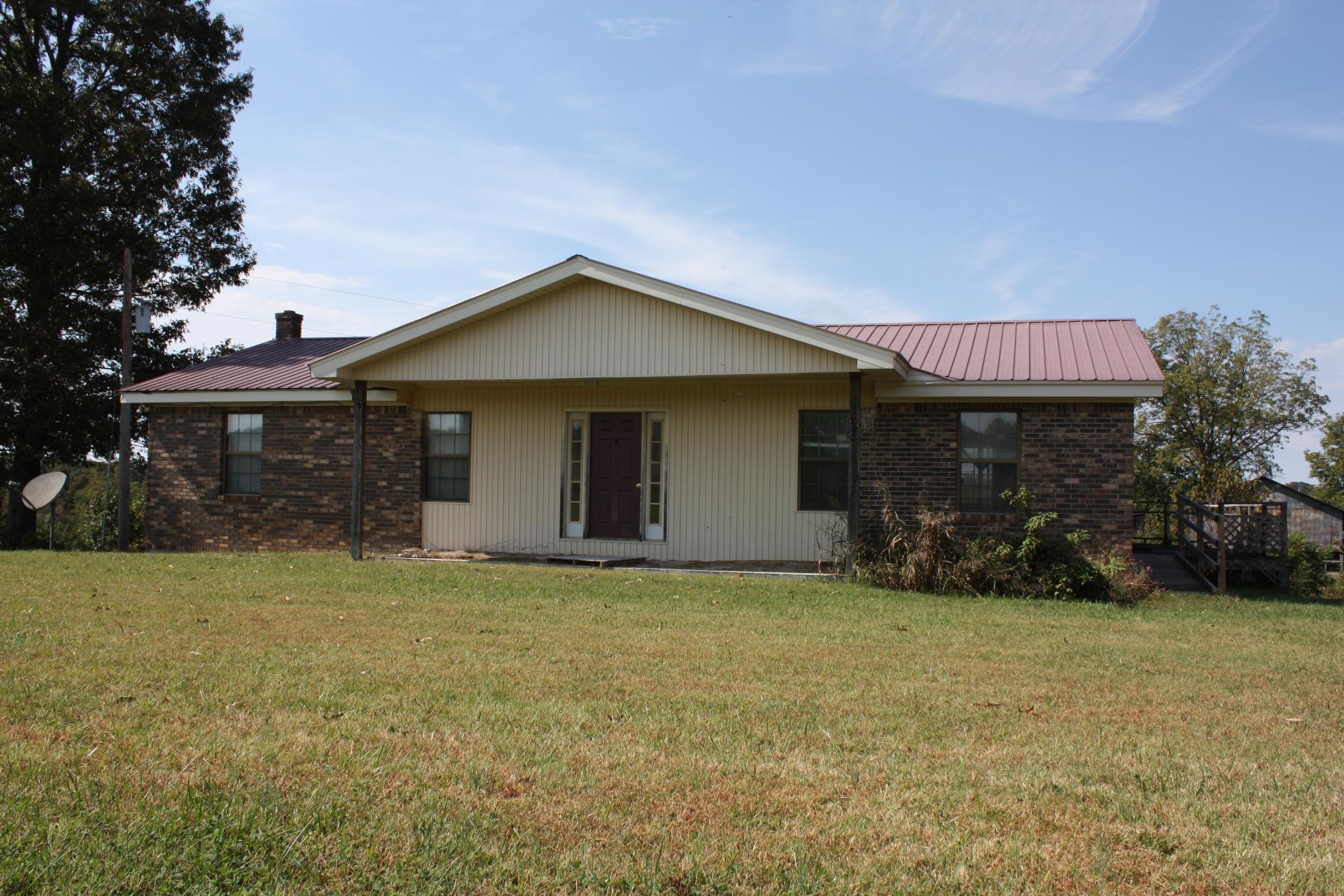 9975 Cookeville Boatdock Road Baxter, TN 38544 - Photo 1 of 29 IMG_0538