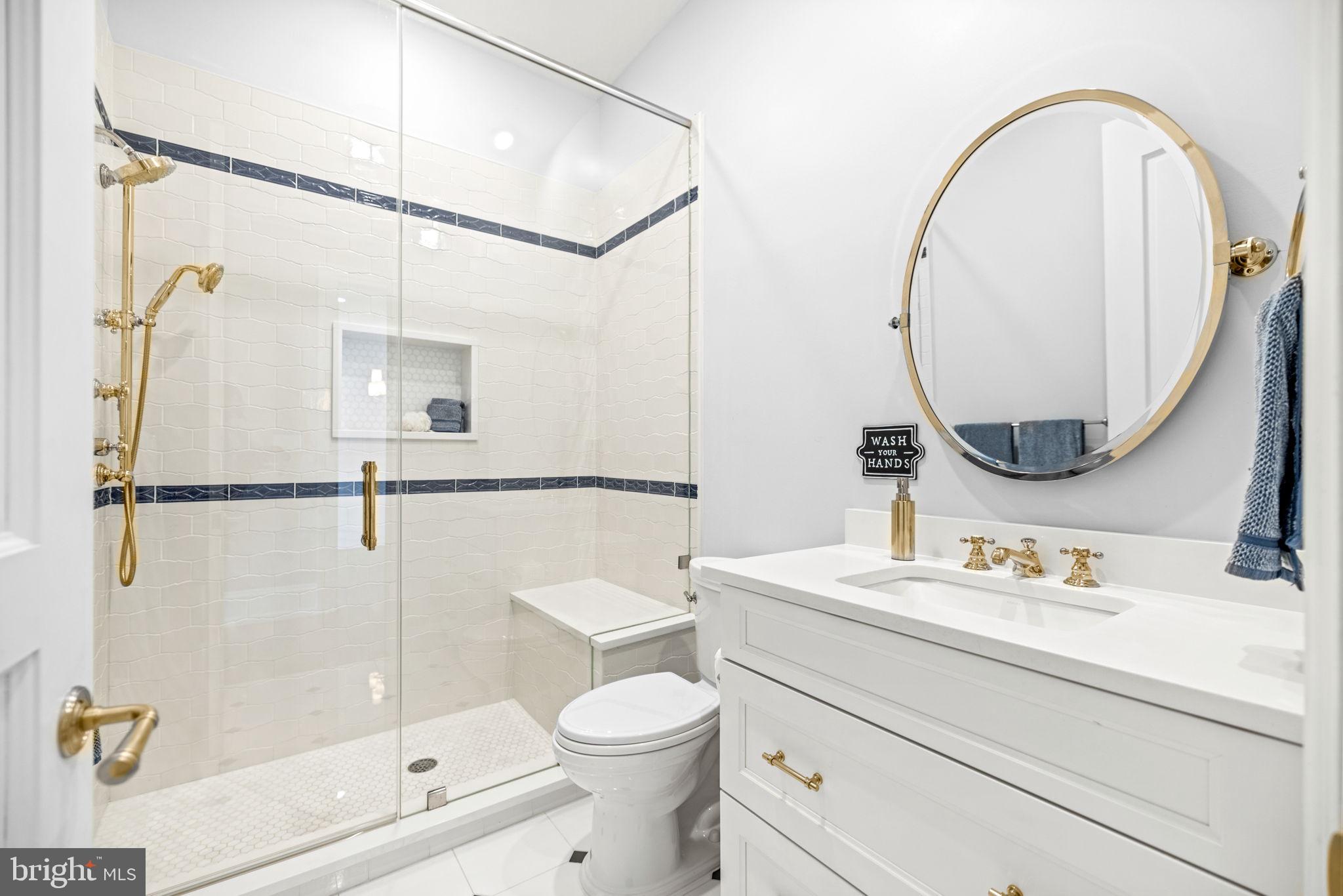 9819 Newhall Road Potomac, MD 20854 - Photo 37 of 60 Ensuite Bath #2