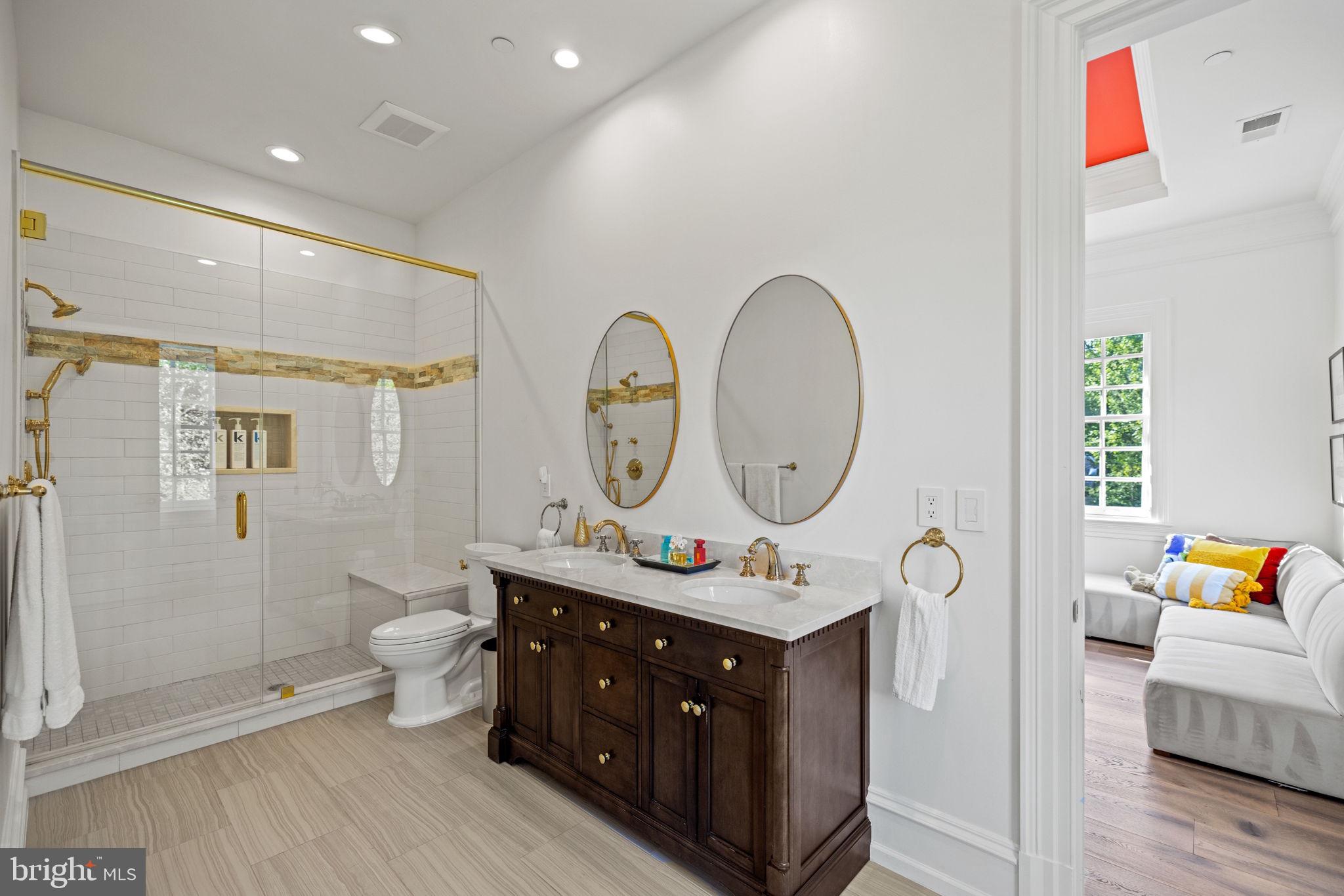 9819 Newhall Road Potomac, MD 20854 - Photo 41 of 60 Buddy Bathroom for Bedrooms 4 & 5