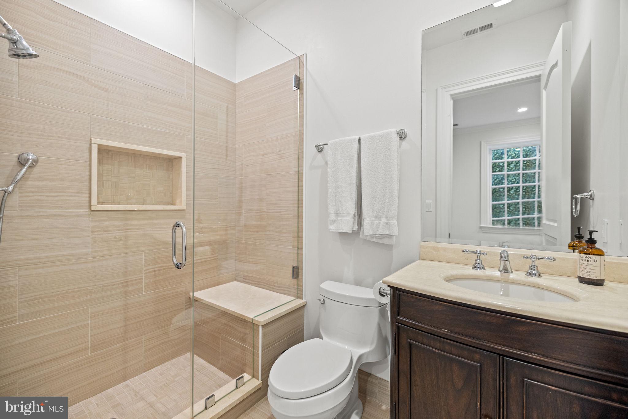 9819 Newhall Road Potomac, MD 20854 - Photo 51 of 60 Ensuite Full Bath #6