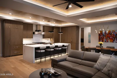 $1,575,000 | 7052 East Ivyglen Circle, Mesa, AZ 85207