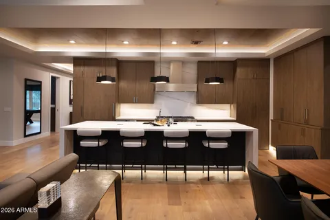 $1,575,000 | 7052 East Ivyglen Circle, Mesa, AZ 85207