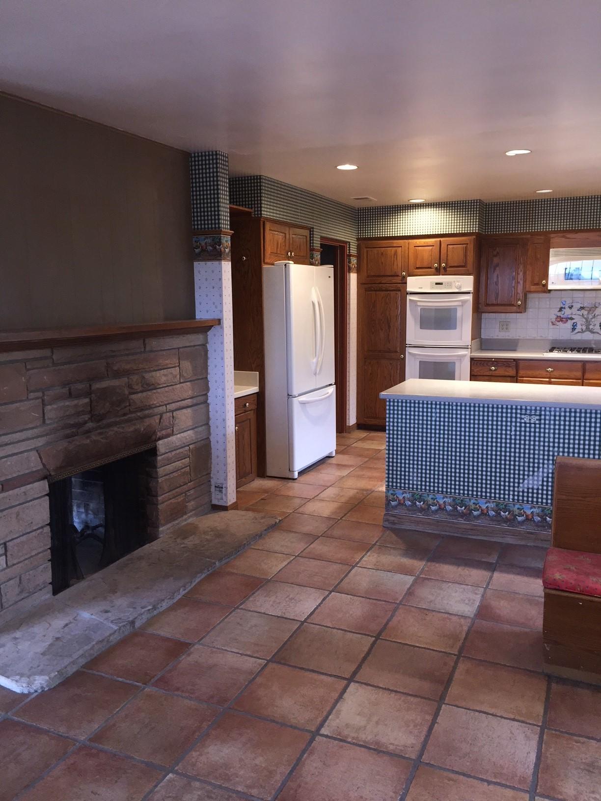25 Northridge Road Santa Barbara, CA 93105 - Photo 5 of 17 kitchenone