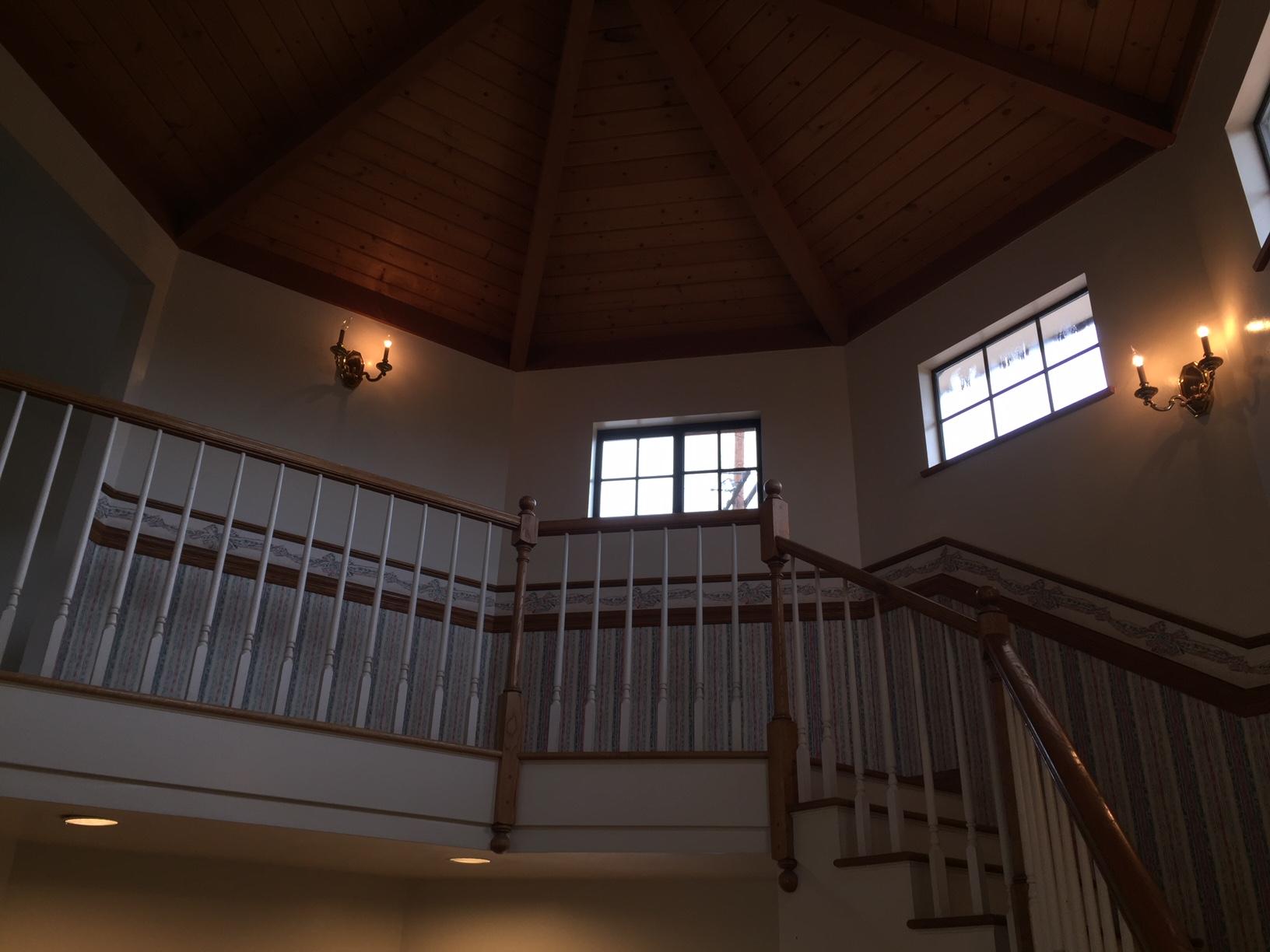 25 Northridge Road Santa Barbara, CA 93105 - Photo 10 of 17 upperstaircase