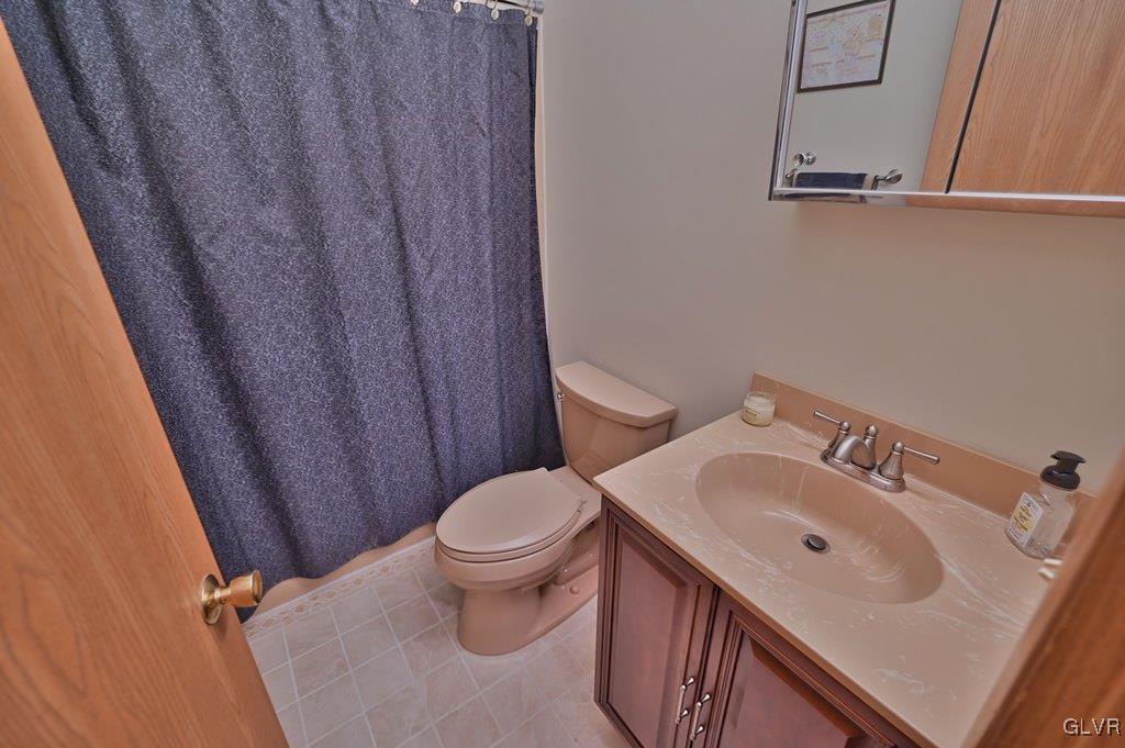 2185 Titania Road Tobyhanna, PA 18466 - Photo 24 of 50 Full Bath