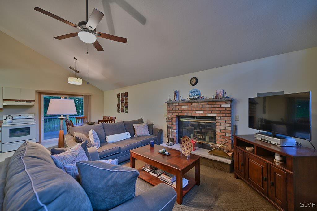 2185 Titania Road Tobyhanna, PA 18466 - Photo 4 of 50 Open Concept Living Area