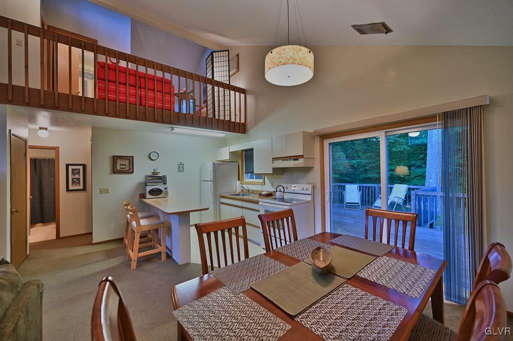 2185 Titania Road Tobyhanna, PA 18466 - Photo 8 of 50 Dining Area w/ Sliders To Deck