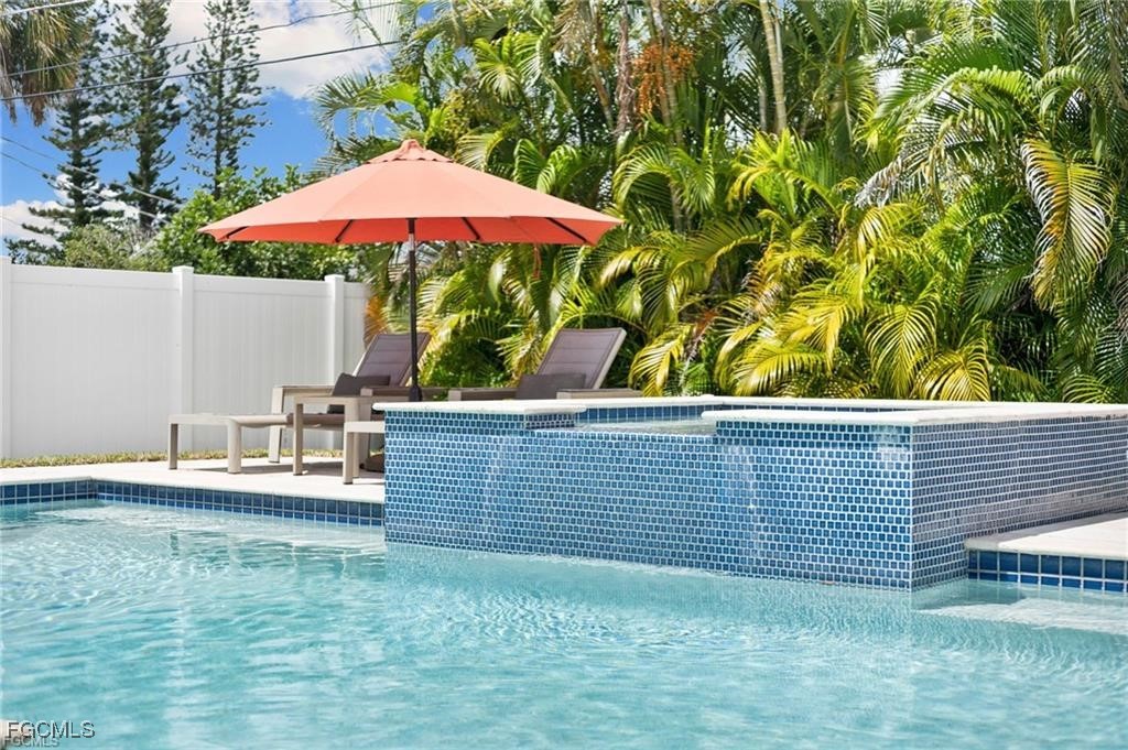 521 102nd Avenue North Naples, FL 34108 - Photo 5 of 25 a view of outdoor space and yard