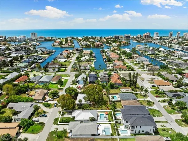 $13,000 | 521 102nd Avenue North, Naples, FL 34108