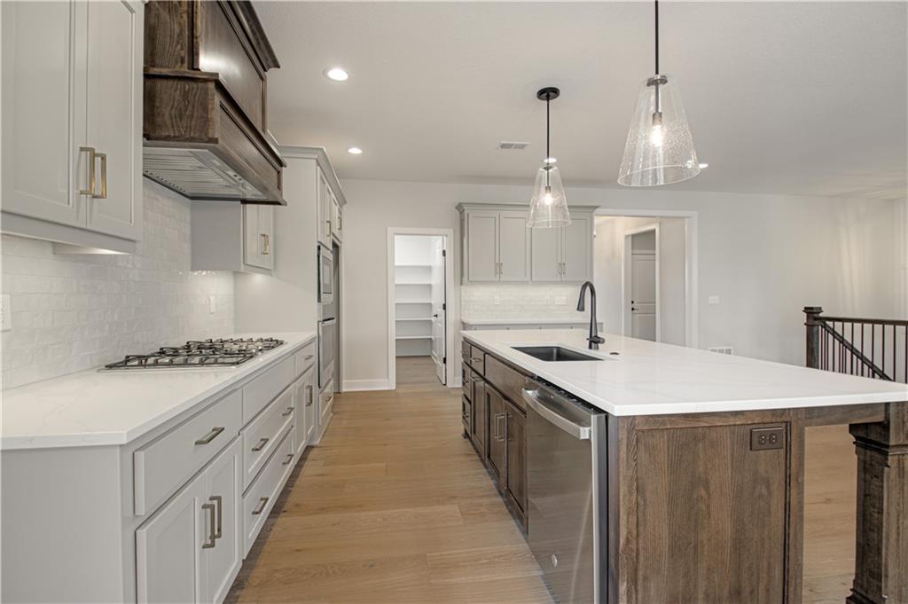 11544 North Olathe View Road Olathe, KS 66061 - Photo 48 of 49