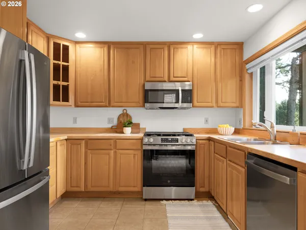 $859,000 | 3763 East Chinook, Cannon Beach, OR 97110