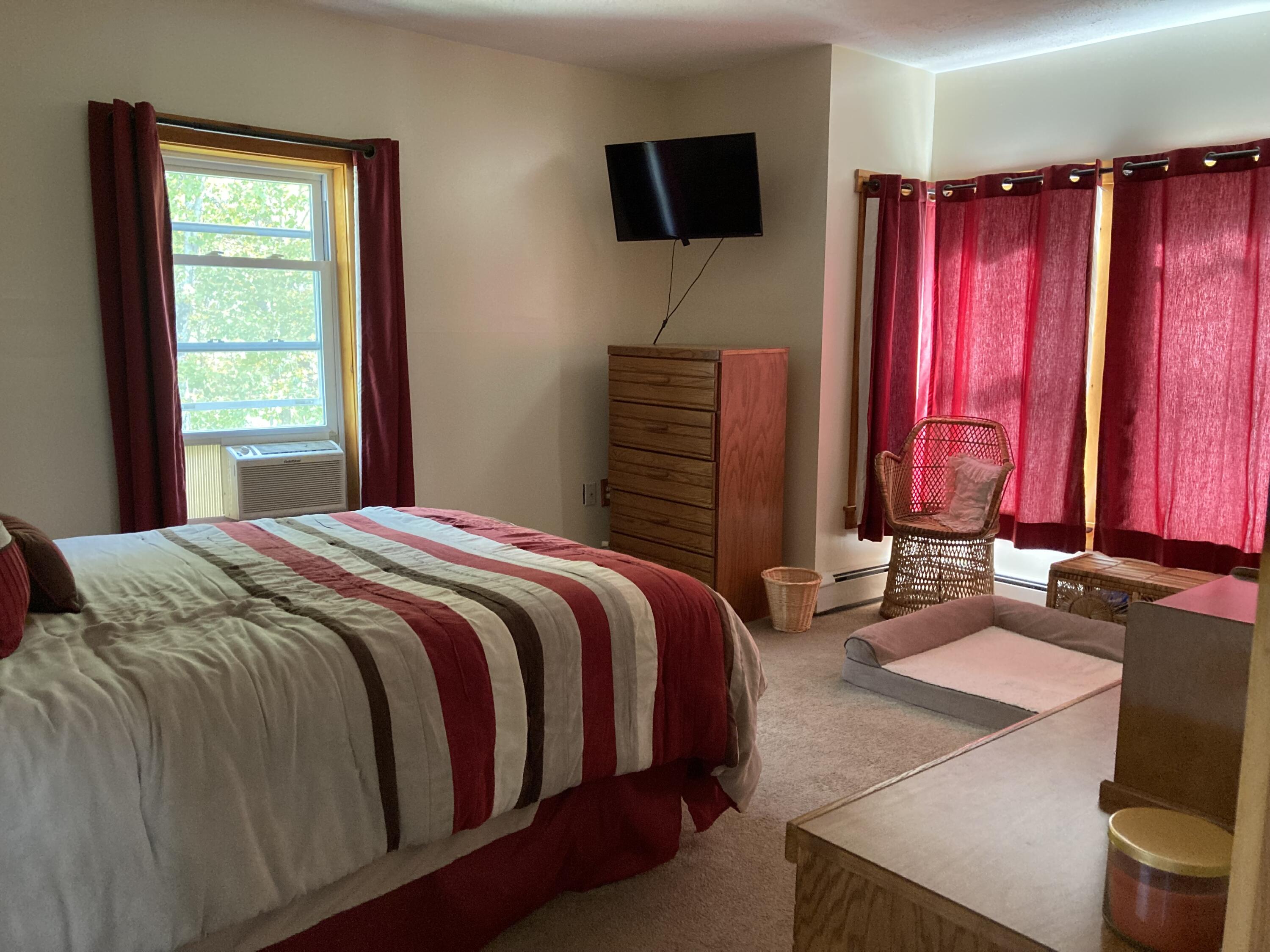16 Pines Road Waterville, ME 04901 - Photo 10 of 19 Primary Bedroom