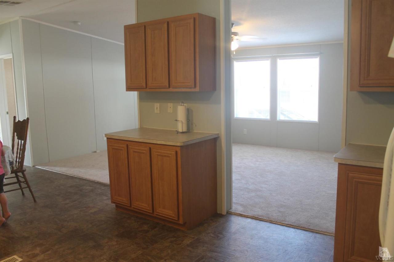 195 Tierra Rejada Road, Unit 8 Simi Valley, CA 93065 - Photo 5 of 16 Additional Photo