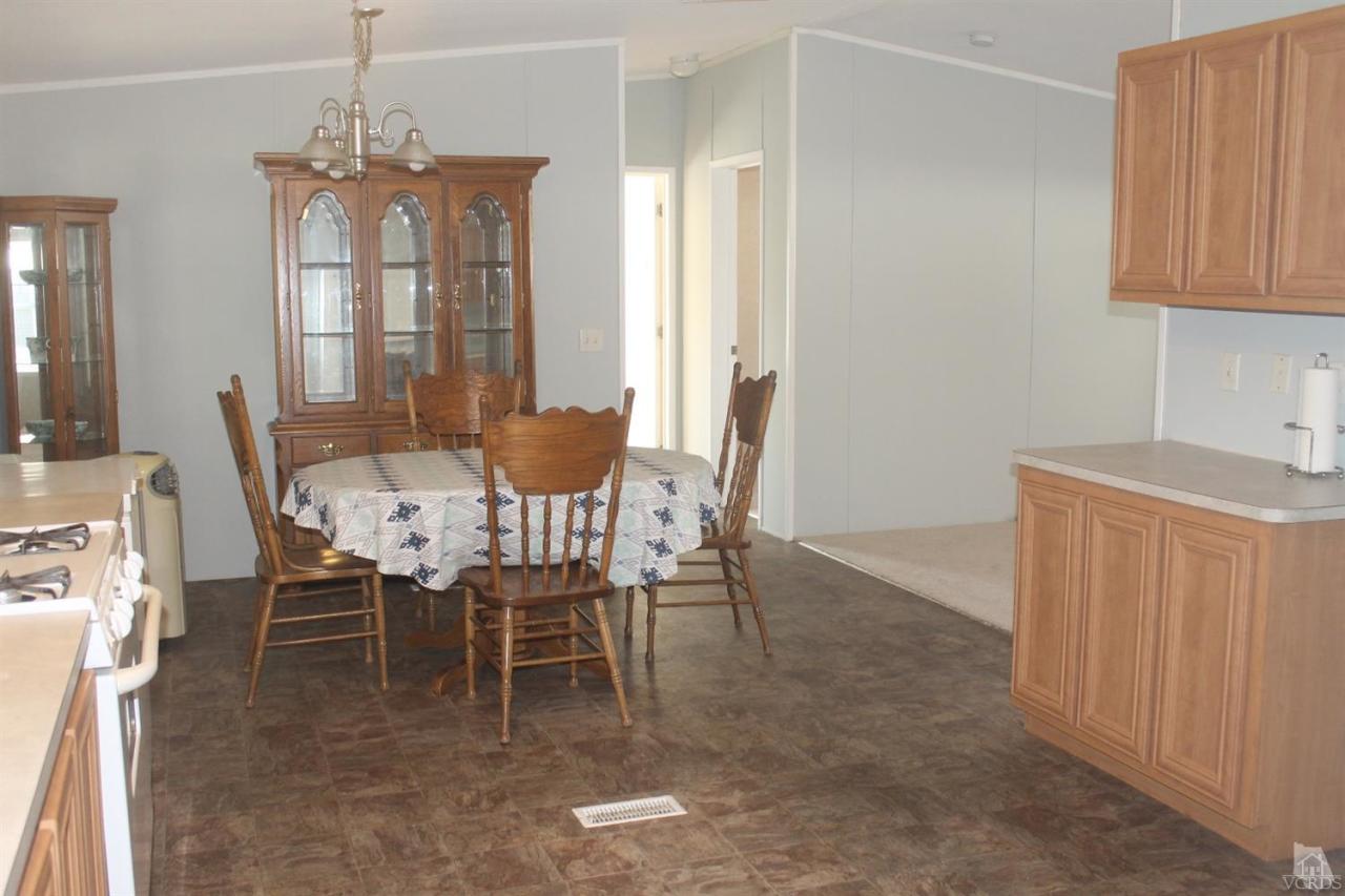 195 Tierra Rejada Road, Unit 8 Simi Valley, CA 93065 - Photo 6 of 16 Additional Photo