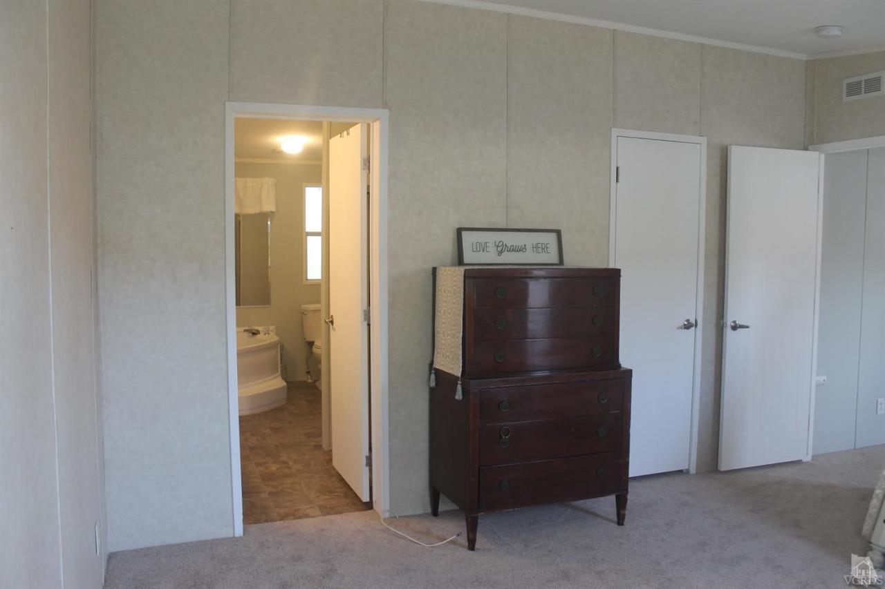195 Tierra Rejada Road, Unit 8 Simi Valley, CA 93065 - Photo 8 of 16 Additional Photo