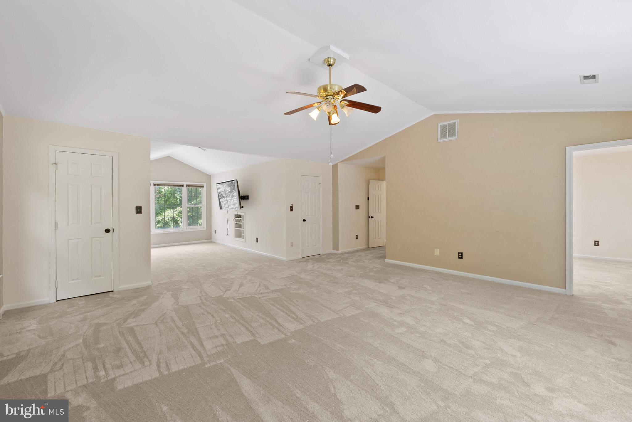 12704 Clawson Lane Manassas, VA 20112 - Photo 17 of 44