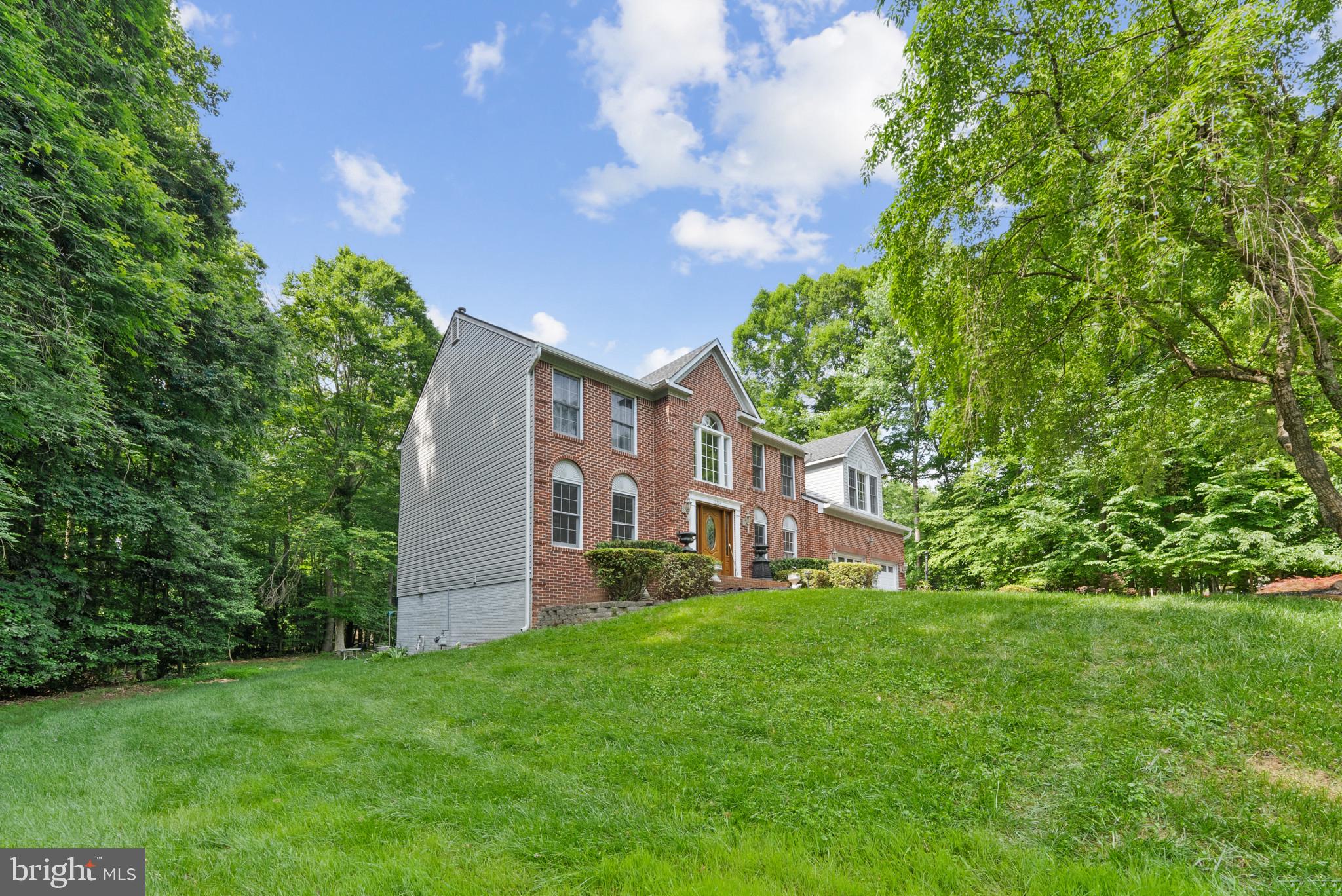 12704 Clawson Lane Manassas, VA 20112 - Photo 3 of 44