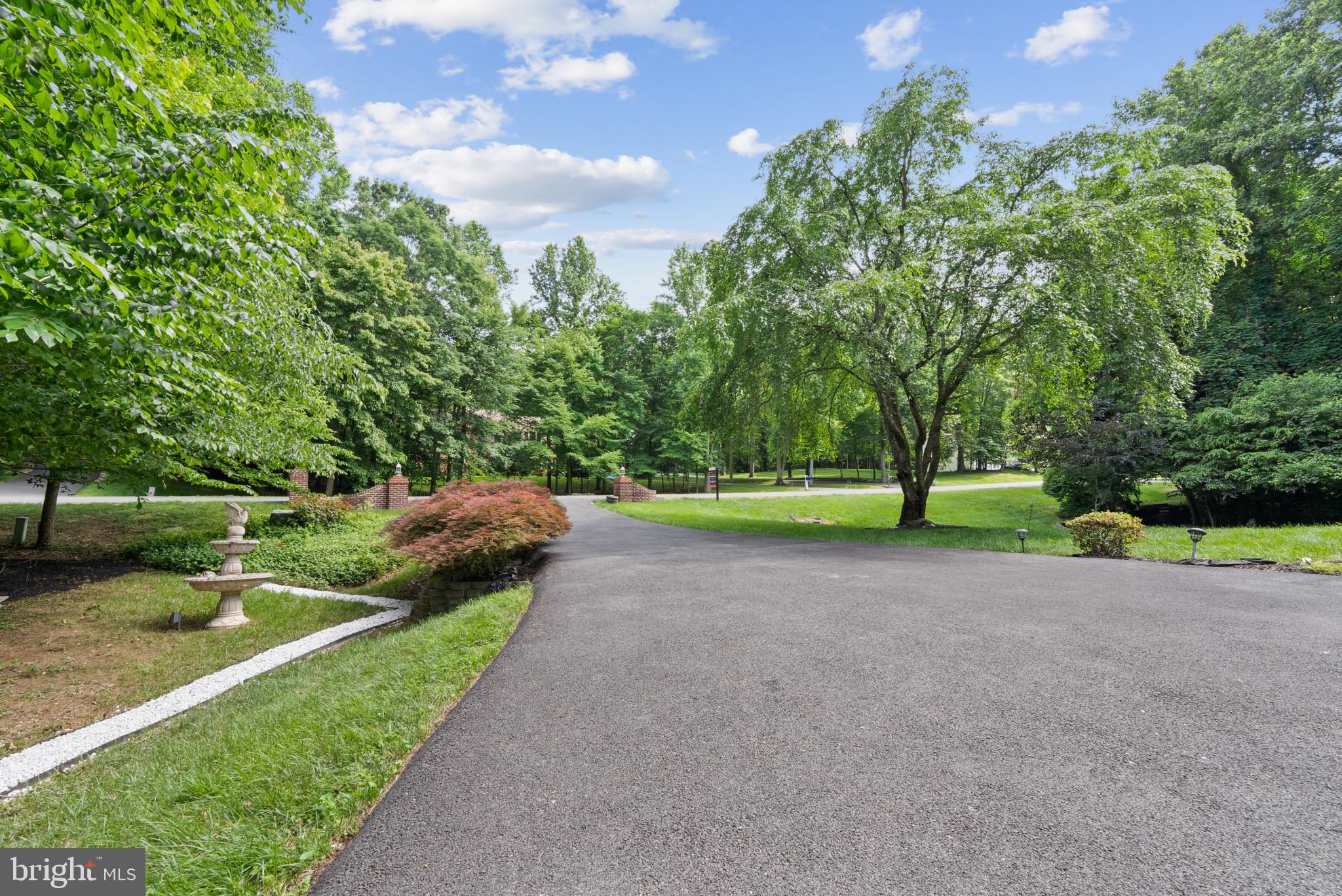 12704 Clawson Lane Manassas, VA 20112 - Photo 4 of 44